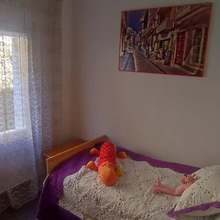 Piso Grande Con Todo Cerca Apartment