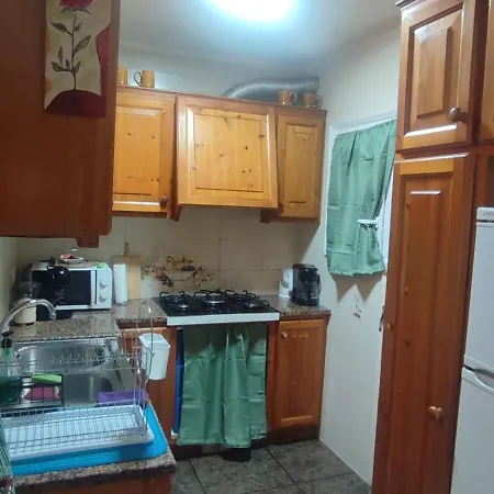 Piso Grande Con Todo Cerca Apartment